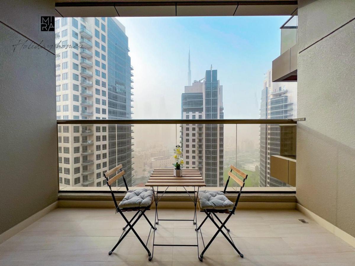 Mira Holiday Homes - Newly Furnished Studio In Downtown Dubai Exterior photo